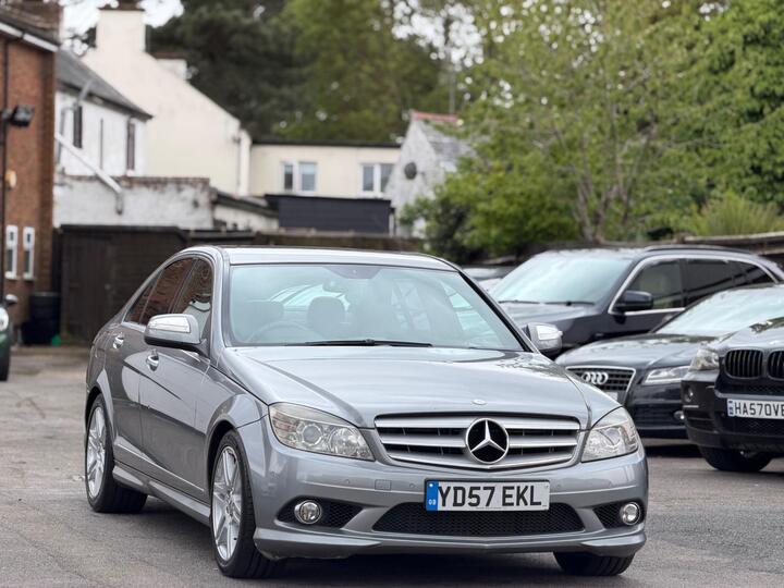 Mercedes-Benz C Class 2.1 C220 CDI Sport Auto Euro 4 4dr