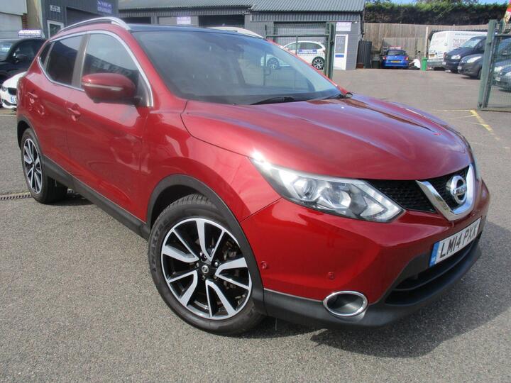Nissan Qashqai 1.2 DIG-T Tekna 2WD Euro 5 (s/s) 5dr