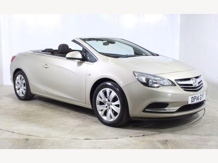Vauxhall CASCADA 1.4T SE Euro 5 (s/s) 2dr Vauxhall CASCADA 1.4T SE Euro 5 (s/s) 2dr