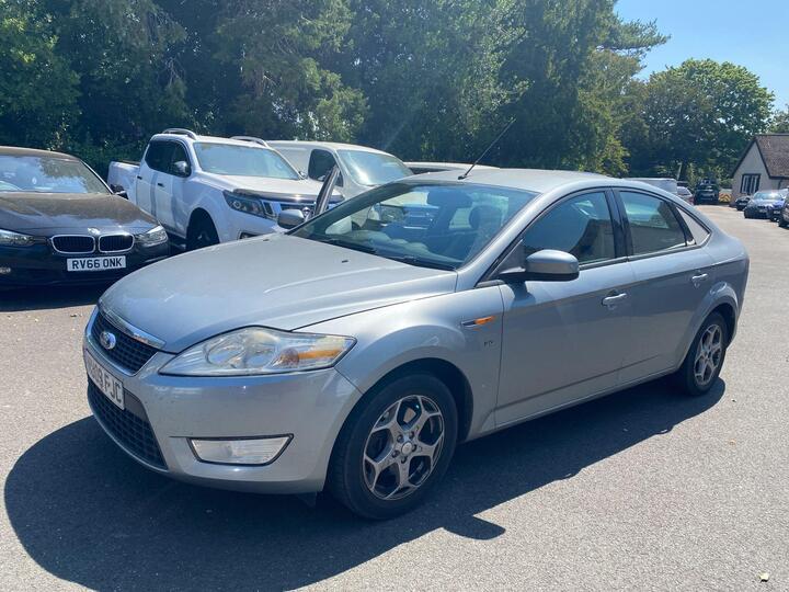 Ford Mondeo 2.0 Zetec 5dr