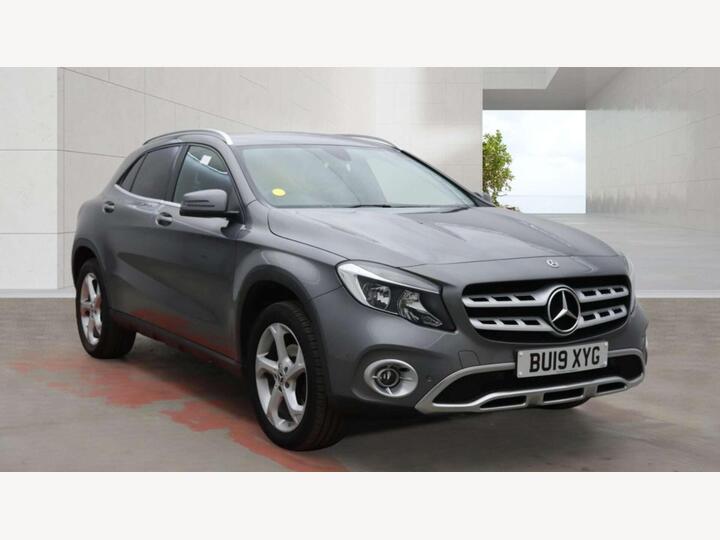 Mercedes-Benz GLA 1.6 GLA200 Sport (Executive) 7G-DCT Euro 6 (s/s) 5dr