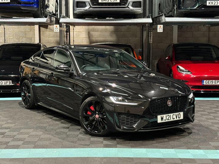 Jaguar XE 2.0 P250i R-Dynamic Black Auto Euro 6 (s/s) 4dr