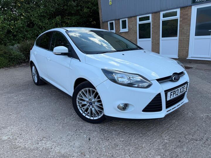 Ford Focus 1.6 TDCi Zetec Euro 5 (s/s) 5dr