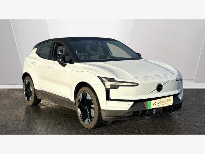 Volvo EX30 Twin Performance 69kWh Plus Auto AWD 5dr