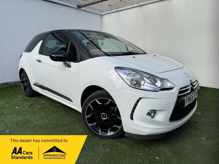 DS AUTOMOBILES DS 3 1.2 PureTech DStyle Euro 6 (s/s) 3dr DS AUTOMOBILES DS 3 1.2 PureTech DStyle Euro 6 (s/s) 3dr