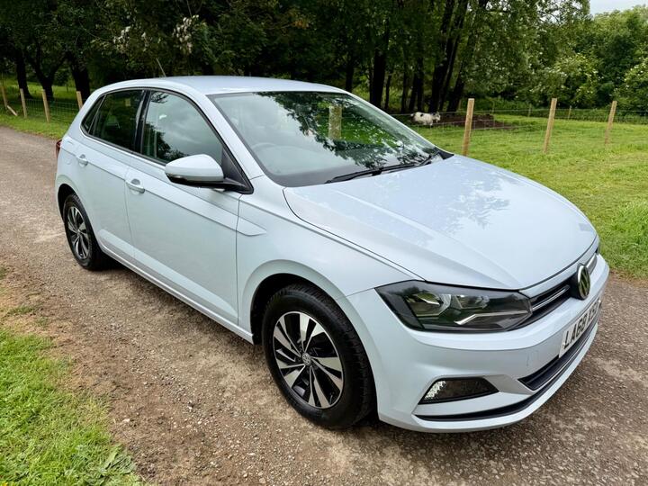 Volkswagen Polo 1.0 TSI SE Euro 6 (s/s) 5dr Volkswagen Polo 1.0 TSI SE Euro 6 (s/s) 5dr