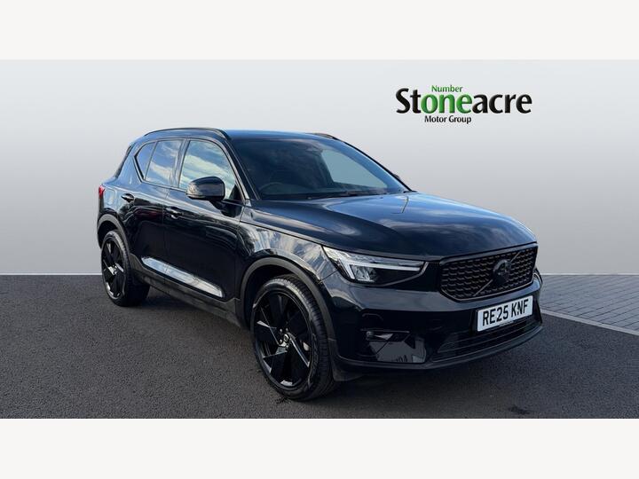 Volvo XC40 2.0 B4 MHEV Plus Black Edition DCT Auto Euro 6 (s/s) 5dr