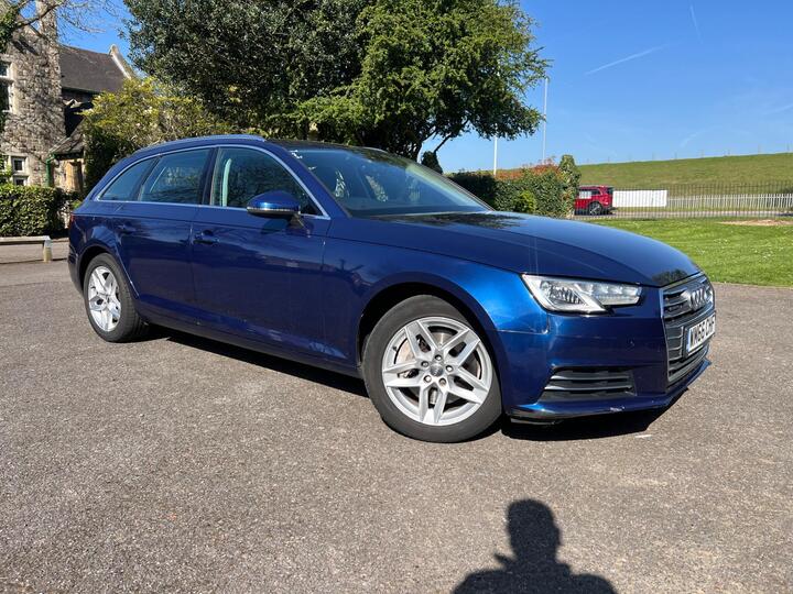Audi A4 Avant 2.0 TFSI Sport S Tronic Quattro Euro 6 (s/s) 5dr Audi A4 Avant 2.0 TFSI Sport S Tronic Quattro Euro 6 (s/s) 5dr