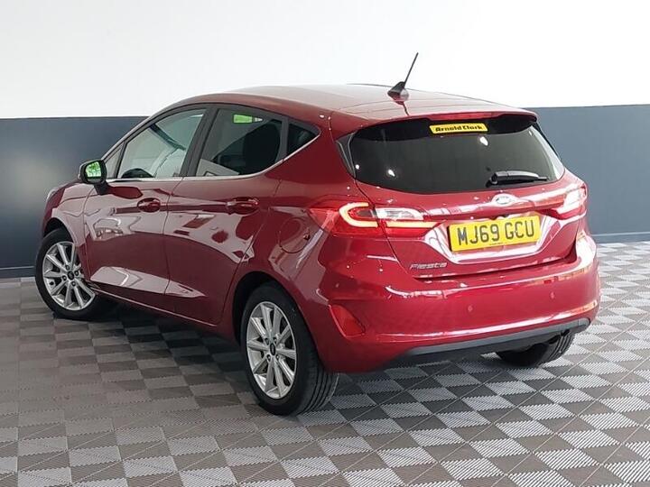 Ford Fiesta 1.0T EcoBoost Titanium Euro 6 (s/s) 5dr