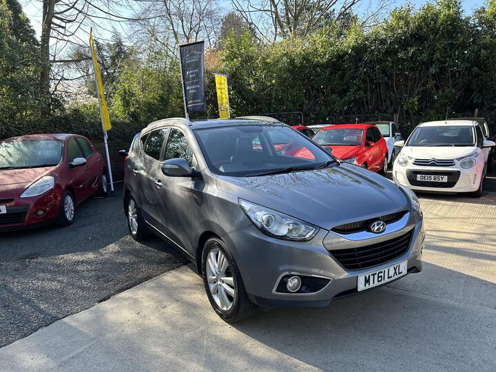 Hyundai Ix35 2.0 CRDi Premium Auto 4WD Euro 5 5dr