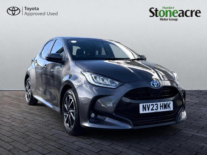 Toyota Yaris 1.5 VVT-h Design E-CVT Euro 6 (s/s) 5dr