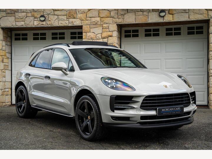 Porsche Macan 3.0T V6 S PDK 4WD Euro 6 (s/s) 5dr Porsche Macan 3.0T V6 S PDK 4WD Euro 6 (s/s) 5dr