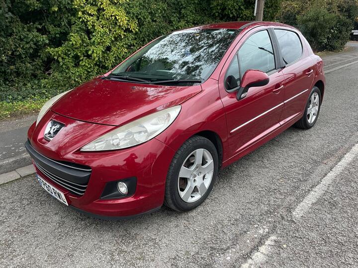 Peugeot 207 1.6 VTi Sport Tiptronic Euro 5 5dr Peugeot 207 1.6 VTi Sport Tiptronic Euro 5 5dr