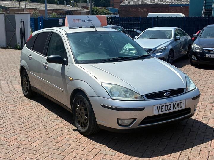Ford Focus 1.8i 16v Ghia 5dr