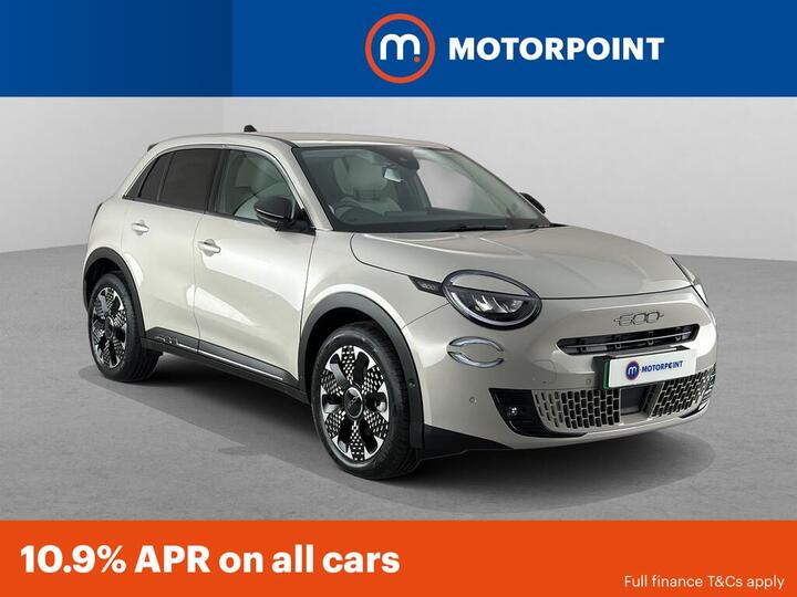 Fiat 600 54kWh La Prima Auto 5dr