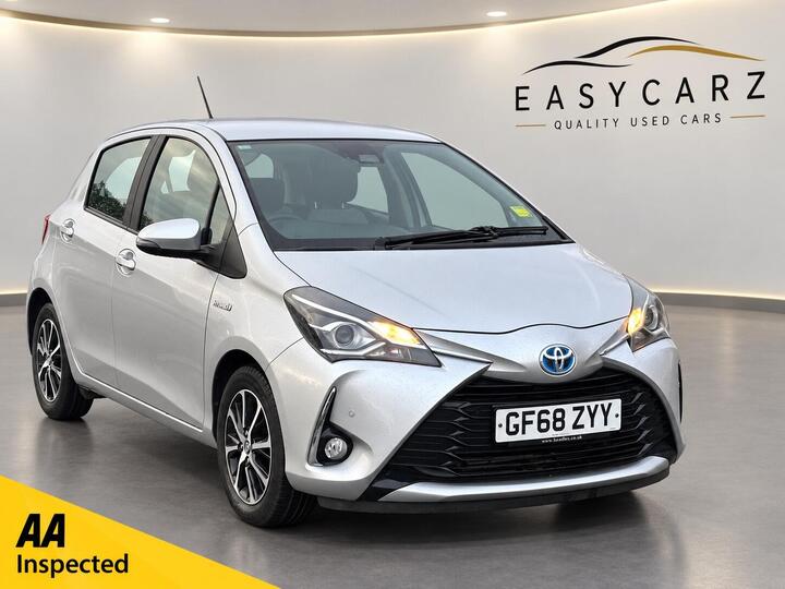 Toyota Yaris 1.5 VVT-h Icon Tech E-CVT Euro 6 (s/s) 5dr
