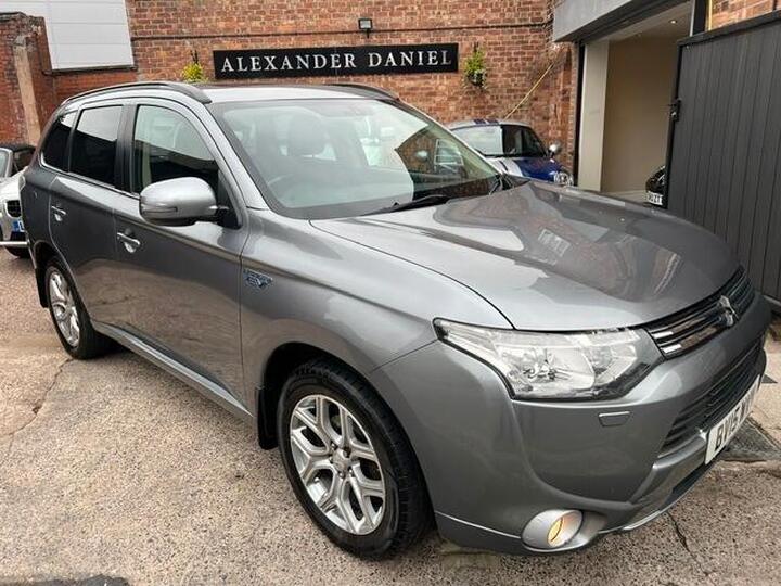 Mitsubishi Outlander 2.0h 12kWh GX4h CVT 4WD Euro 5 (s/s) 5dr