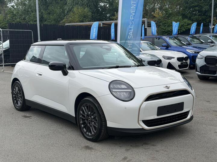 MINI Electric Cooper E 40.7kWh Exclusive Auto 3dr
