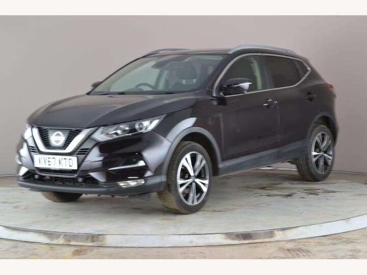 Nissan Qashqai 1.6 DCi N-Connecta Euro 6 (s/s) 5dr