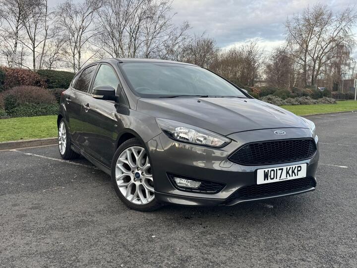 Ford Focus 1.0T EcoBoost ST-Line Euro 6 (s/s) 5dr