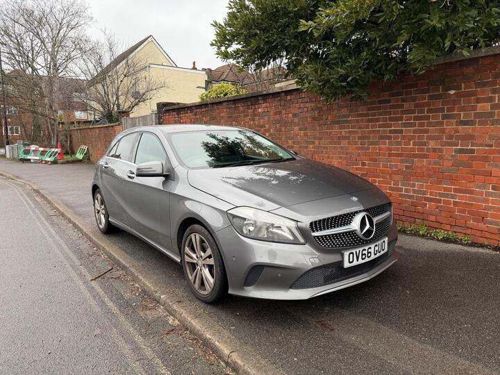 Mercedes-Benz A Class 2.1 A200d Sport (Executive) Euro 6 (s/s) 5dr