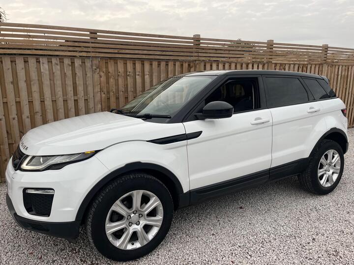 Land Rover Range Rover Evoque 2.0 ED4 SE Tech FWD Euro 6 (s/s) 5dr Land Rover Range Rover Evoque 2.0 ED4 SE Tech FWD Euro 6 (s/s) 5dr