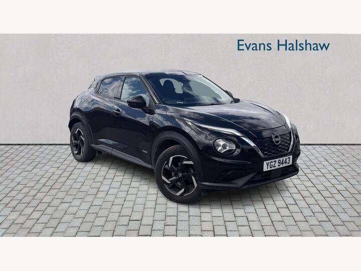 Nissan JUKE HATCHBACK 1.6 N-Connecta Auto Euro 6 5dr