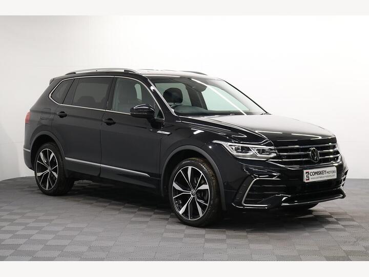 Volkswagen Tiguan Allspace 2.0 TDI R-Line DSG Euro 6 (s/s) 5dr Volkswagen Tiguan Allspace 2.0 TDI R-Line DSG Euro 6 (s/s) 5dr