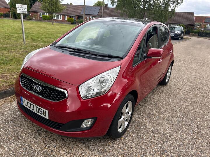 Kia Venga 1.6 CRDi EcoDynamics 3 Euro 5 (s/s) 5dr (Sat Nav)