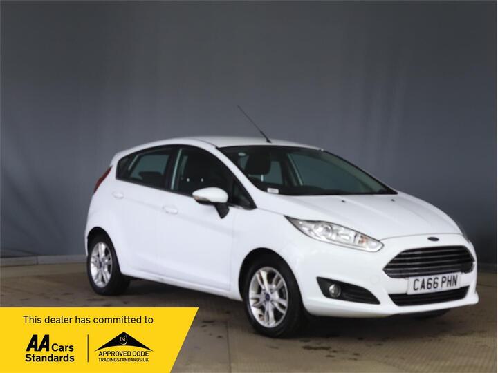 Ford Fiesta 1.0T EcoBoost Zetec Euro 6 (s/s) 5dr Ford Fiesta 1.0T EcoBoost Zetec Euro 6 (s/s) 5dr