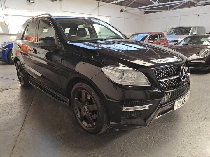 Mercedes-Benz M-CLASS 2.1 ML250 BlueTEC AMG Sport G-Tronic 4WD Euro 6 (s/s) 5dr Mercedes-Benz M-CLASS 2.1 ML250 BlueTEC AMG Sport G-Tronic 4WD Euro 6 (s/s) 5dr