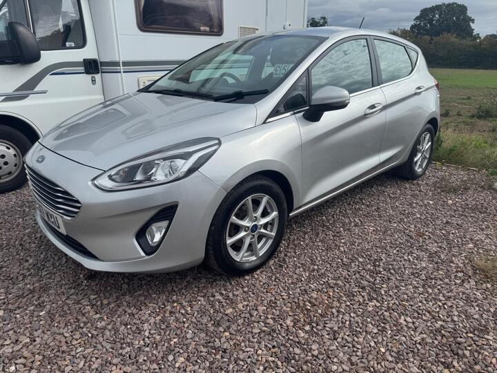 Ford Fiesta 1.0T EcoBoost Zetec Euro 6 (s/s) 5dr