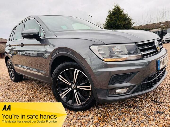 Volkswagen Tiguan 2.0 TDI SE Navigation Euro 6 (s/s) 5dr