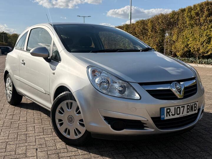 Vauxhall Corsa 1.4i 16v Club 3dr