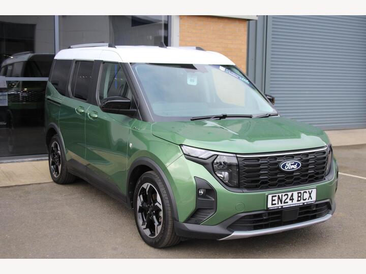 Ford TOURNEO COURIER 1.0 EcoBoost Active Euro 6 (s/s) 5dr Ford TOURNEO COURIER 1.0 EcoBoost Active Euro 6 (s/s) 5dr