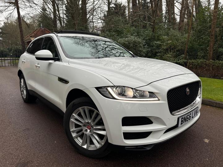 Jaguar F-PACE 2.0 D180 Portfolio AWD Euro 6 (s/s) 5dr