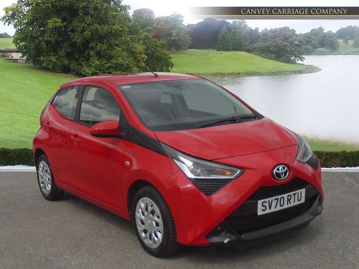 Toyota AYGO 1.0 VVT-i X-play X-shift Euro 6 5dr (Safety Sense)