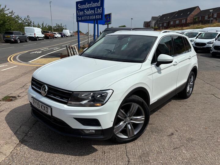 Volkswagen Tiguan 2.0 TDI Match DSG 4Motion Euro 6 (s/s) 5dr