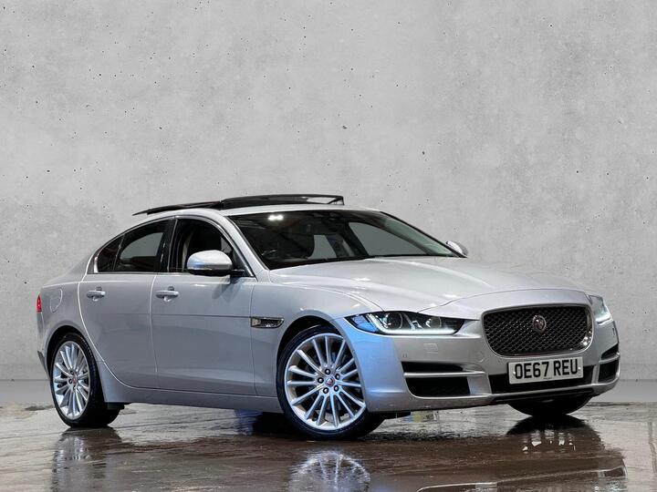 Jaguar XE 2.0d Portfolio Auto Euro 6 (s/s) 4dr