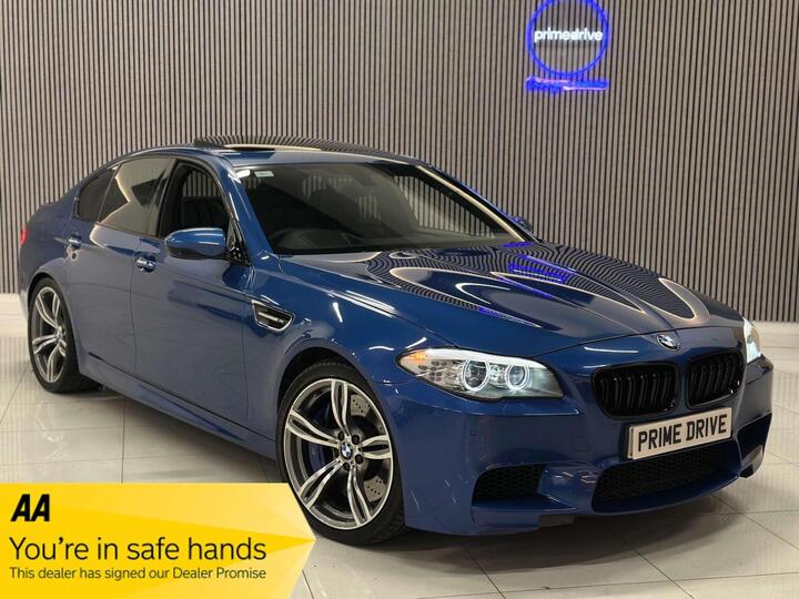 BMW M5 4.4 V8 DCT Euro 5 (s/s) 4dr