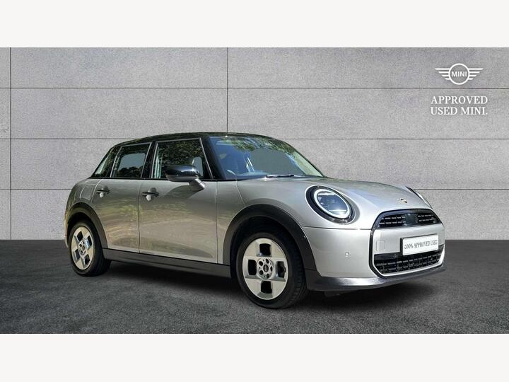 MINI Hatch 1.5C Classic Steptronic Euro 6 (s/s) 5dr