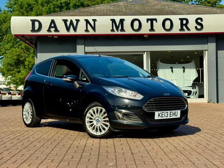 Ford Fiesta 1.0T EcoBoost Titanium Euro 5 (s/s) 3dr