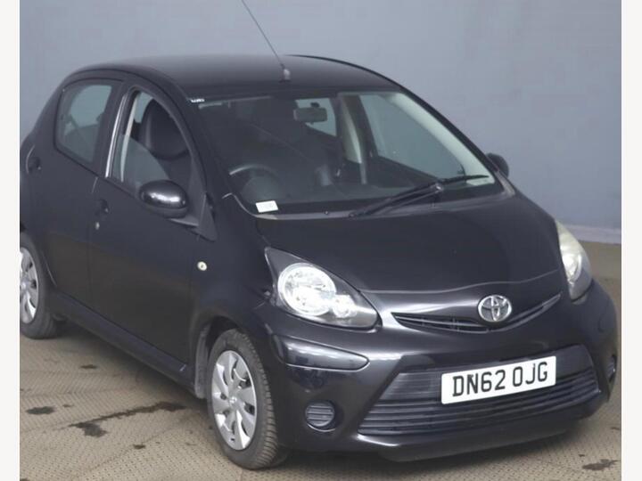 Toyota AYGO 1.0 VVT-i Ice Euro 5 5dr