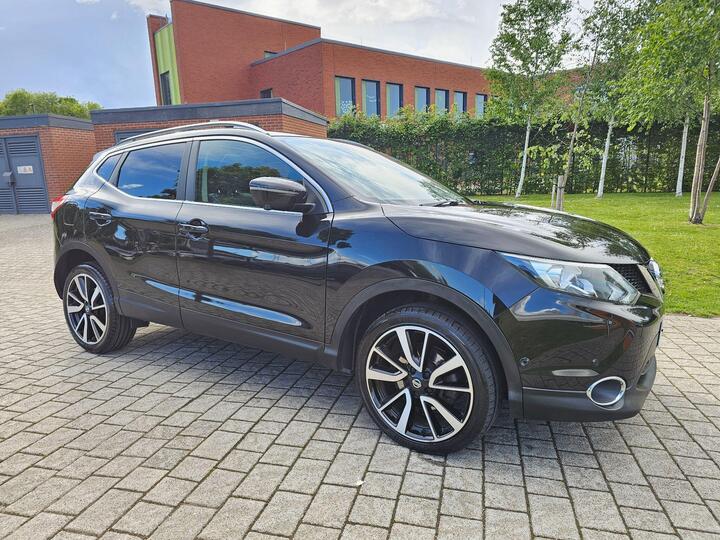 Nissan Qashqai 1.6 DCi Tekna XTRON 2WD Euro 6 (s/s) 5dr