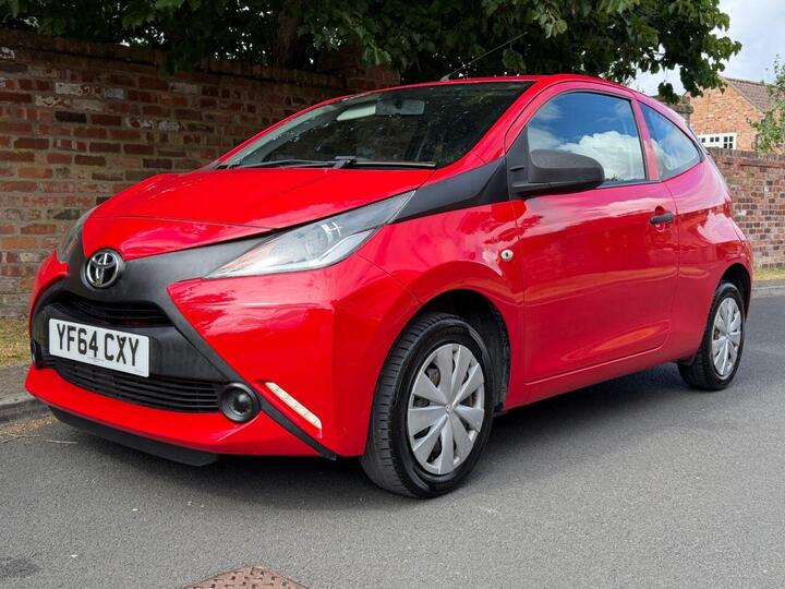 Toyota AYGO 1.0 VVT-i X Euro 5 3dr Euro 5