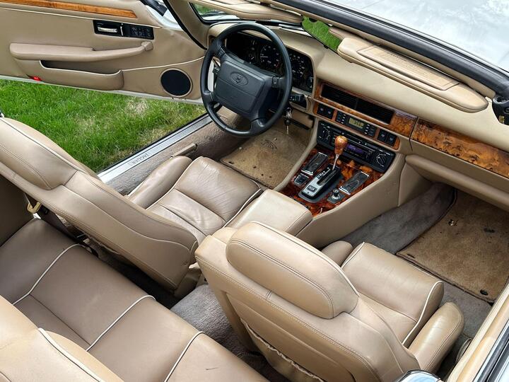 Jaguar XJS 6.0 V12  CAB LHD