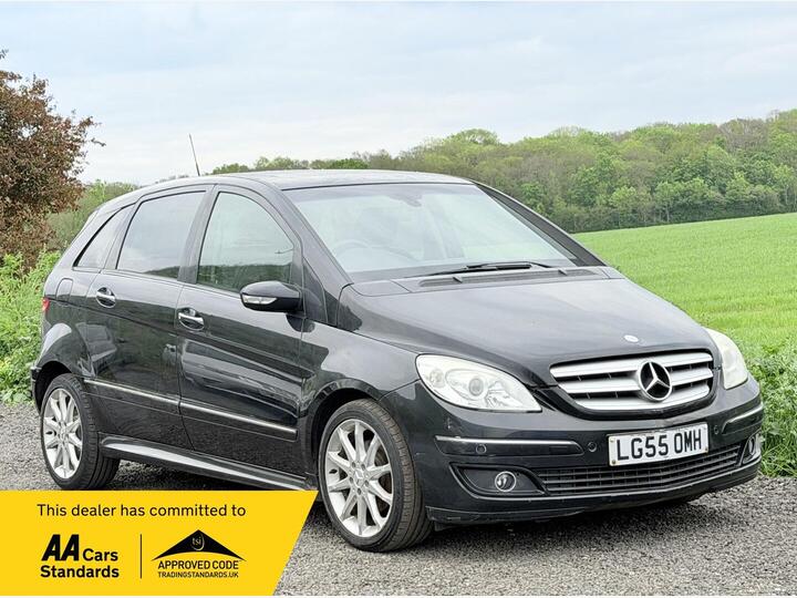 Mercedes-Benz B Class 2.0 B200 SE CVT 5dr Mercedes-Benz B Class 2.0 B200 SE CVT 5dr