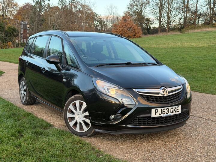 Vauxhall Zafira 1.4T 16V Exclusiv Auto Euro 5 5dr Vauxhall Zafira 1.4T 16V Exclusiv Auto Euro 5 5dr