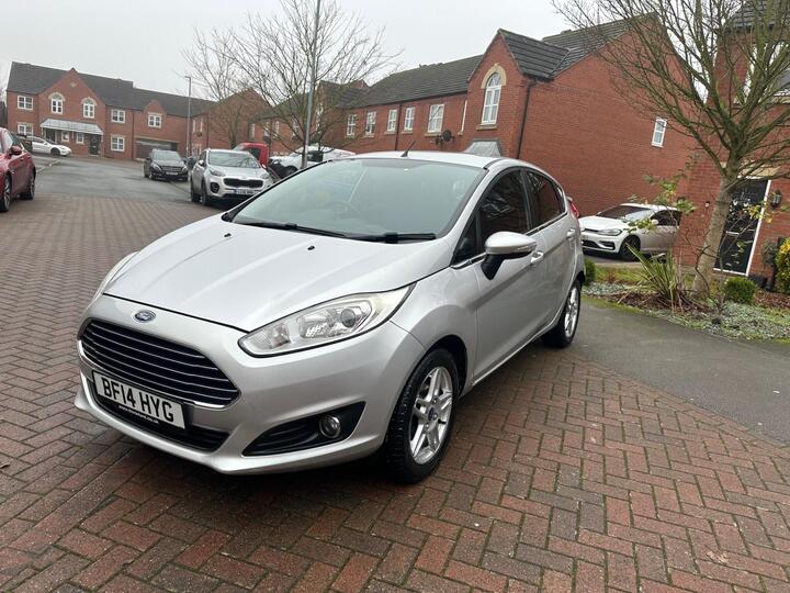 Ford Fiesta 1.25 Zetec Euro 5 5dr