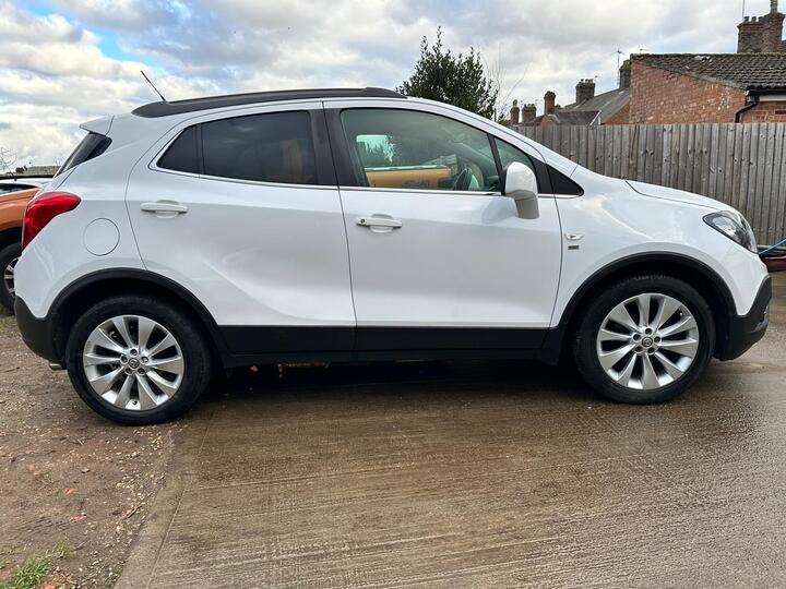 Vauxhall Mokka 1.4i Turbo SE 4WD Euro 6 (s/s) 5dr Vauxhall Mokka 1.4i Turbo SE 4WD Euro 6 (s/s) 5dr